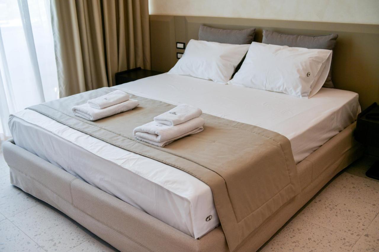 Elite Bay Hotel Lalez Durres Buitenkant foto